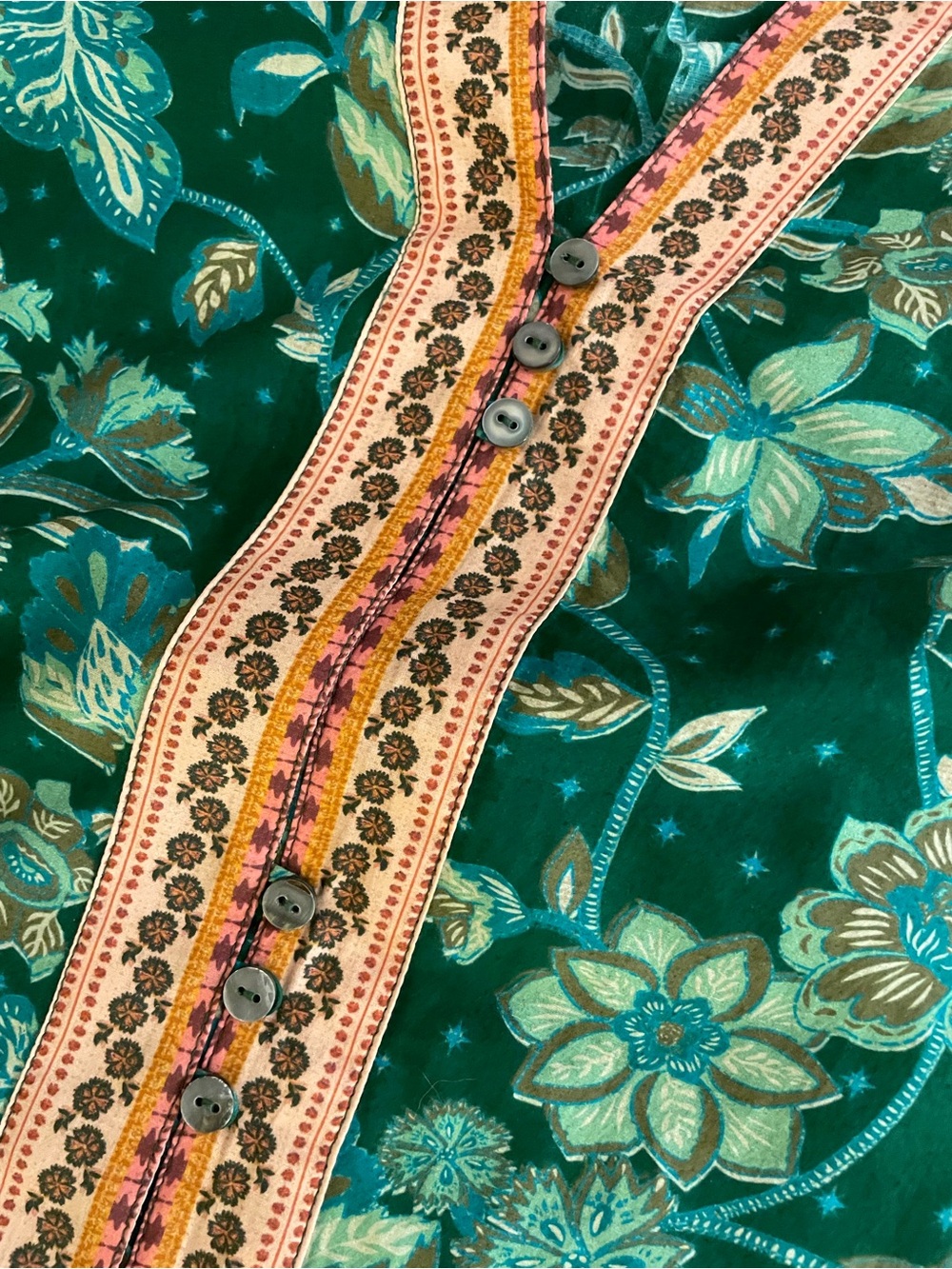 Sundance Green Floral Pattern Top with Coral Trim